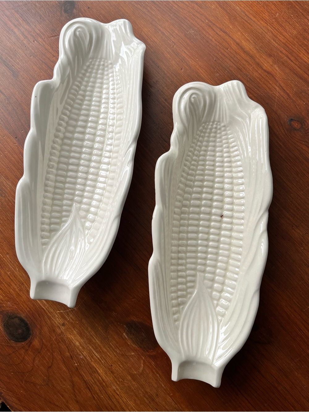Vintage White Ceramic Corn-Shaped Serving Dishes - Set of 2